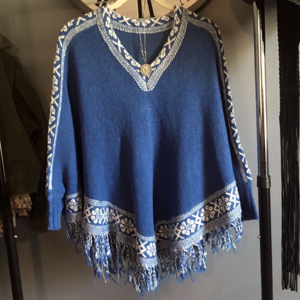 Blue textured sweater